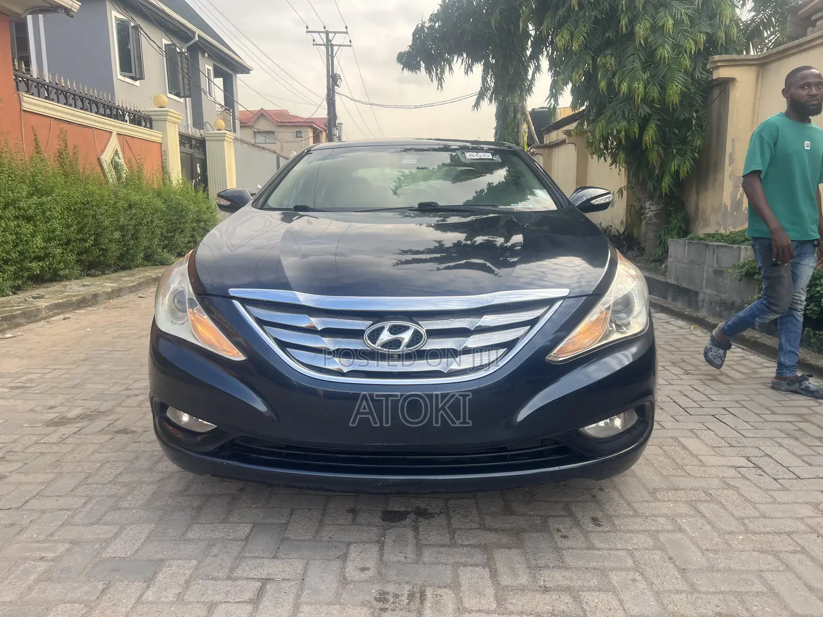 Hyundai Sonata Limited Sedan FWD (2.4L 4cyl 6A) 2013 Blue