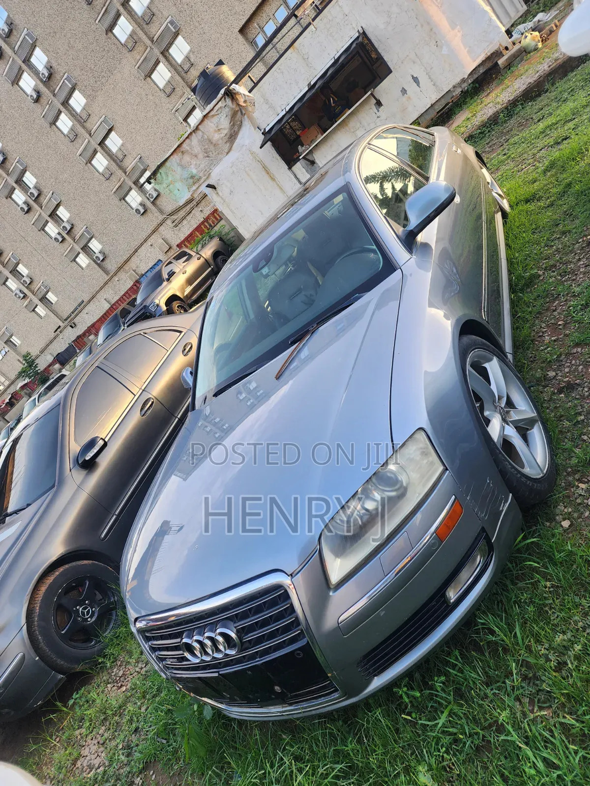 Audi A8 3.0T quattro 4dr Sedan AWD (3.0L 6cyl S/C 8A) 2014 Gray