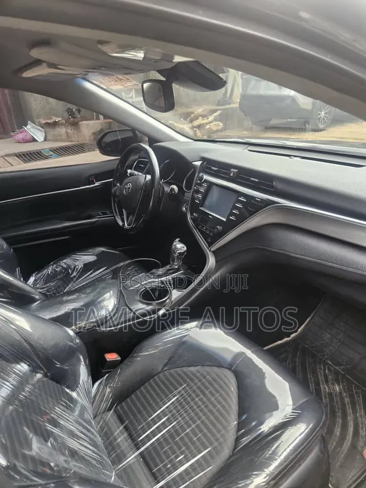 Toyota Camry 2018 Black