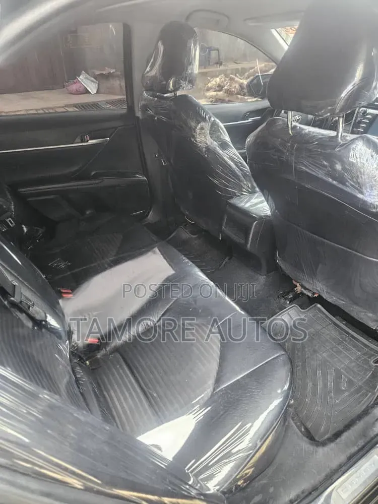 Toyota Camry 2018 Black