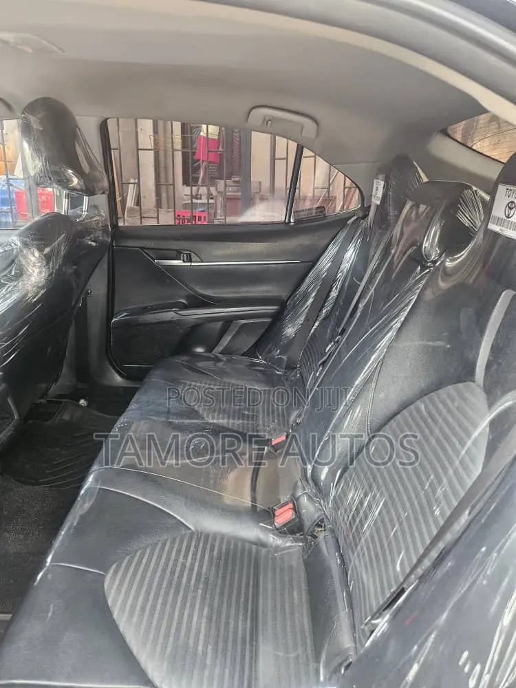 Toyota Camry 2018 Black