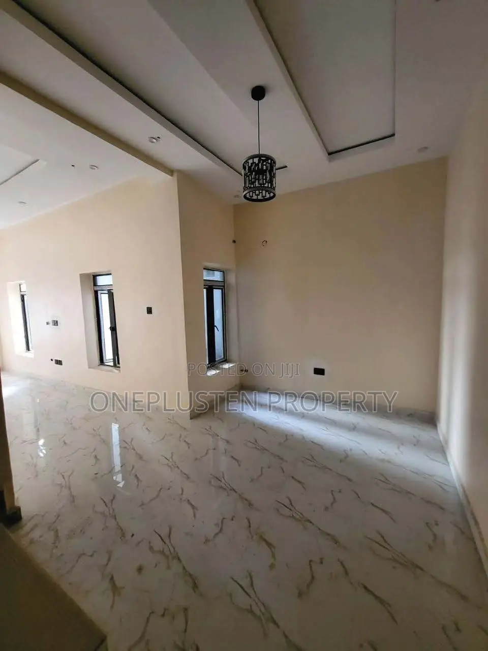 4bdrm Townhouse/Terrace in Mabushi for sale