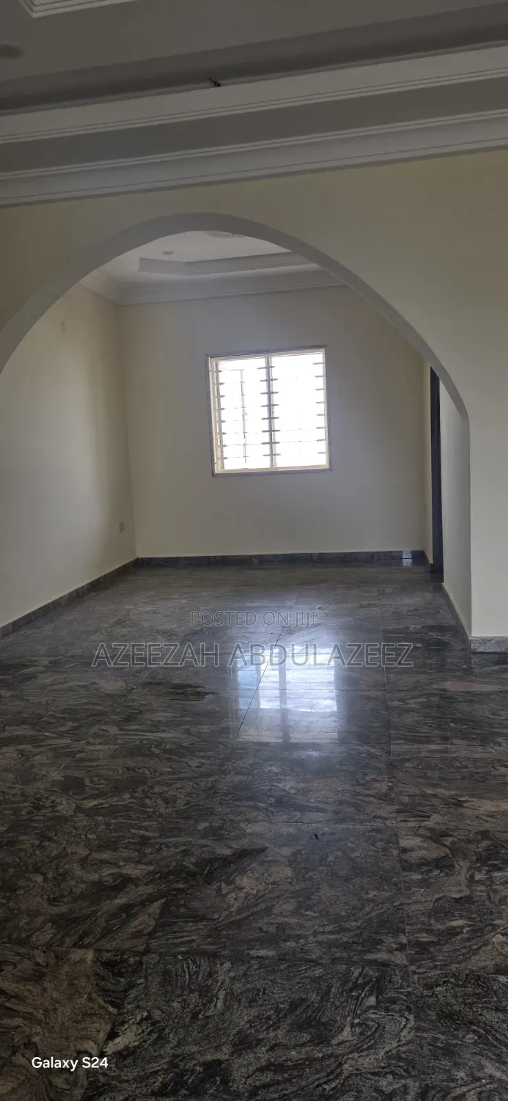 2bdrm Apartment in Sabon Lugbe for rent