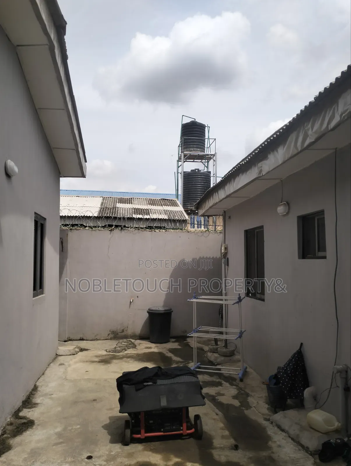 2bdrm Bungalow in Idimu Ejigbo Road for sale