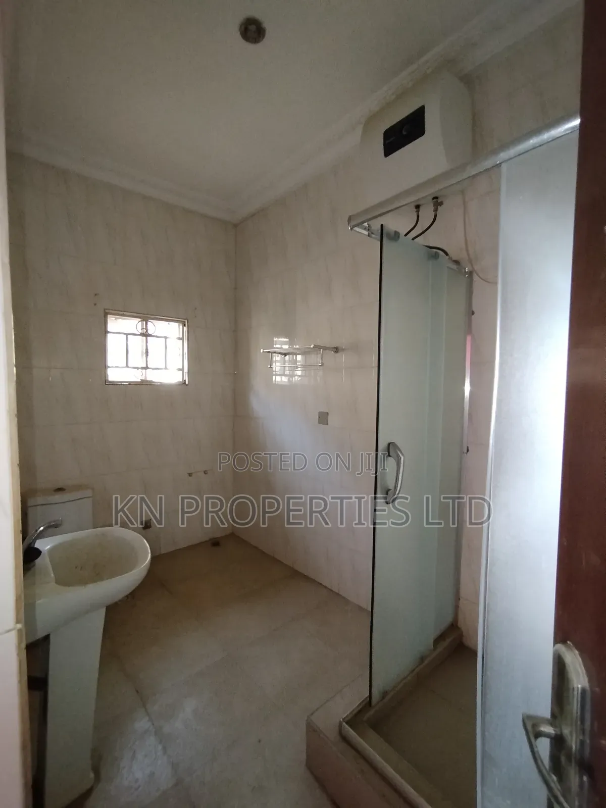 2bdrm Apartment in Apo for rent
