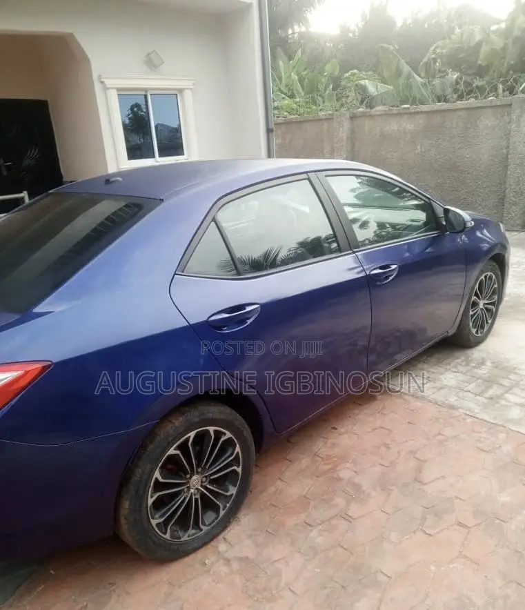 Toyota Corolla 2014 Blue
