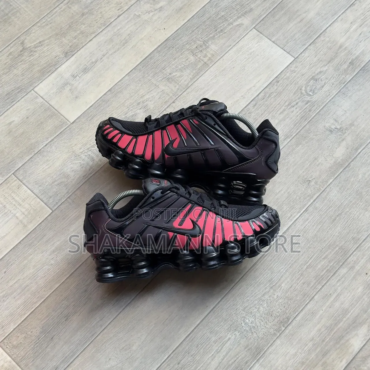 High Quality Nike Shox Tl Luxury Sneakers Available in 4 Colorways
