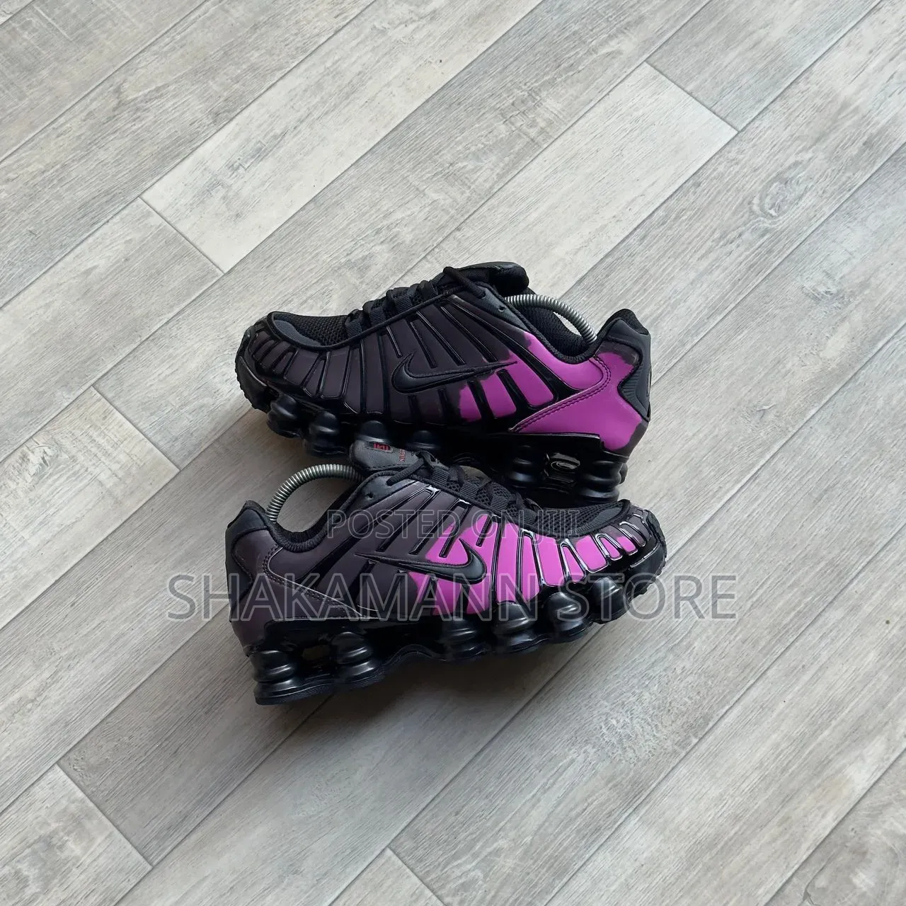 High Quality Nike Shox Tl Luxury Sneakers Available in 4 Colorways