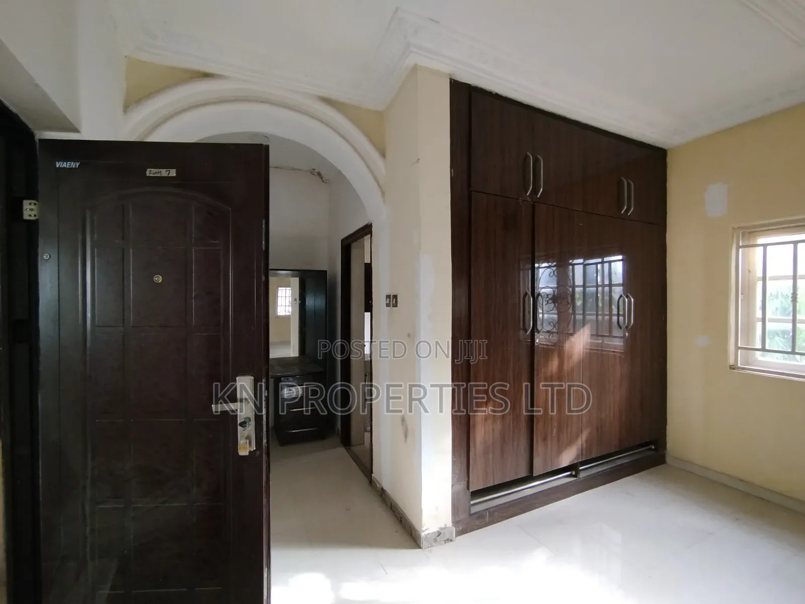 2bdrm Block of Flats in Apo for rent