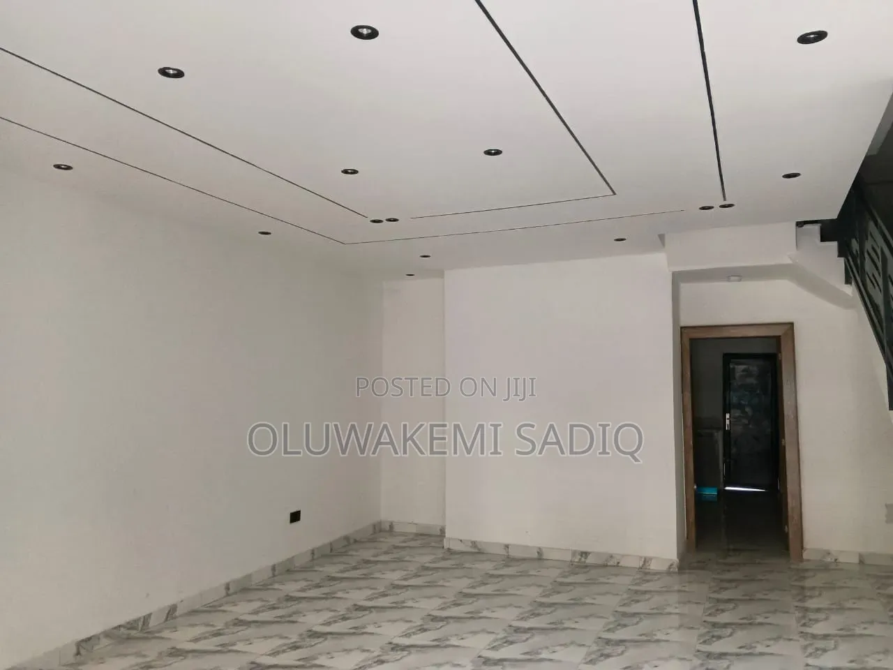 4bdrm House in Adeniyi Jones for sale