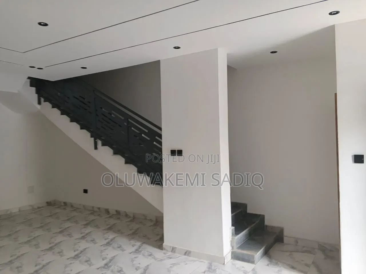 4bdrm House in Adeniyi Jones for sale