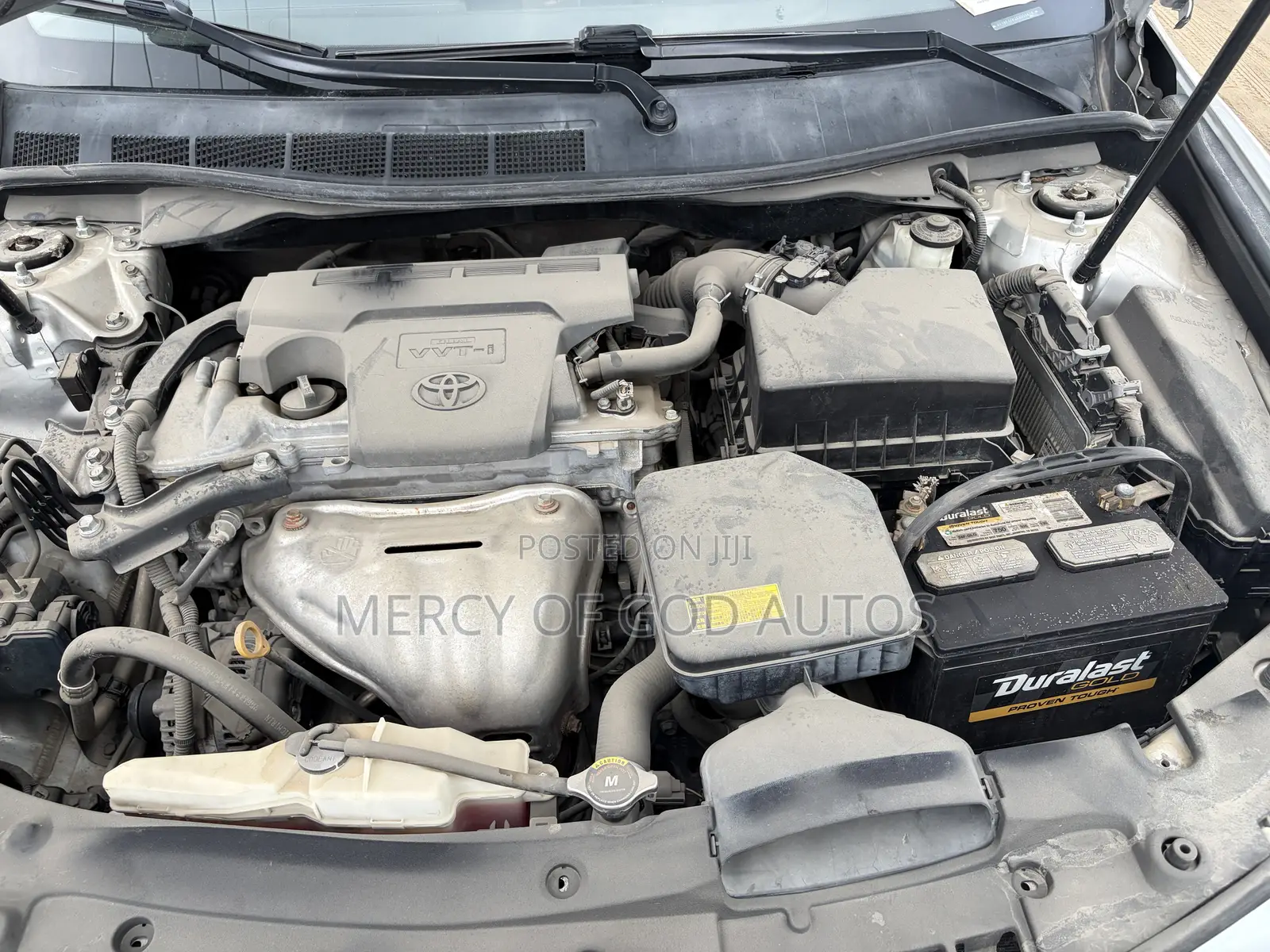 Toyota Camry LE 4dr Sedan (2.5L 4cyl 6A) 2012 Silver