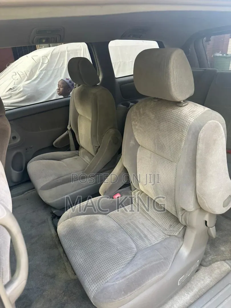 Toyota Sienna 2007 Blue
