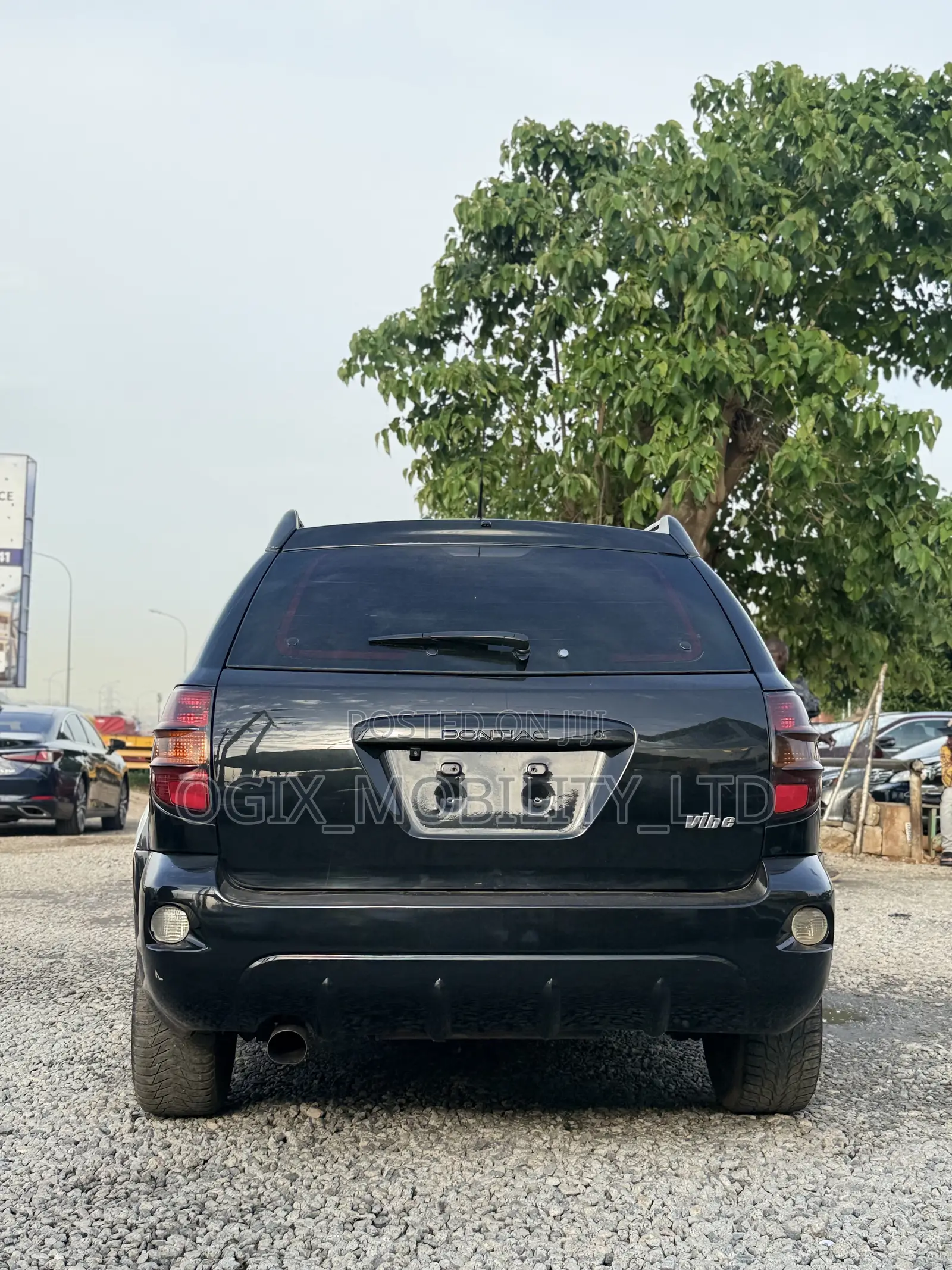 Pontiac Vibe 2006 Black