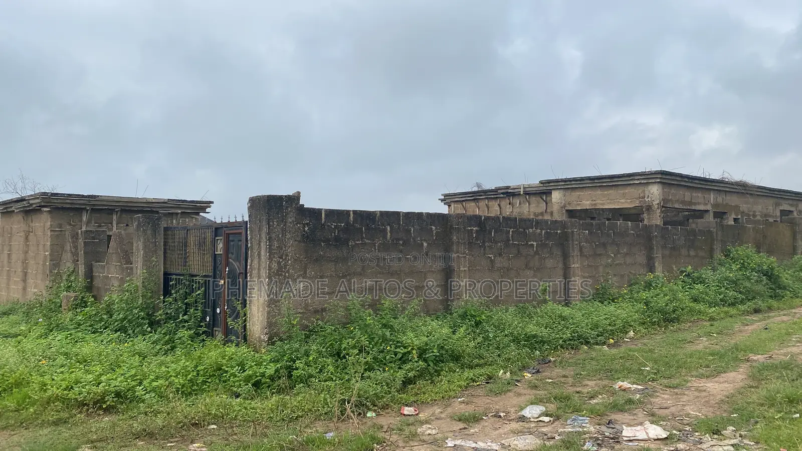 3bdrm Bungalow in Omu, Kokar Road, Osogbo for sale