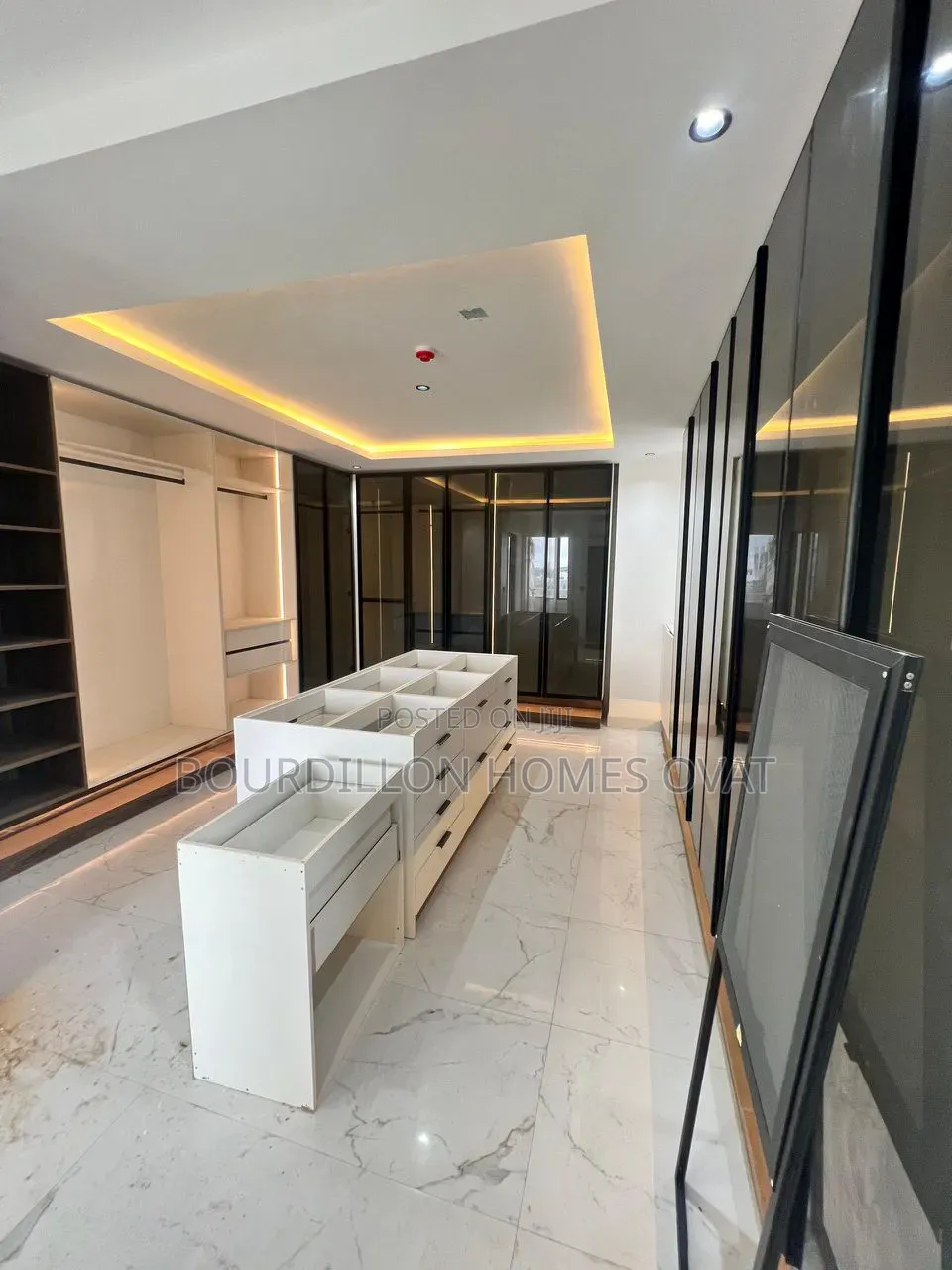 6bdrm Duplex in Banana Island Ikoyi for sale
