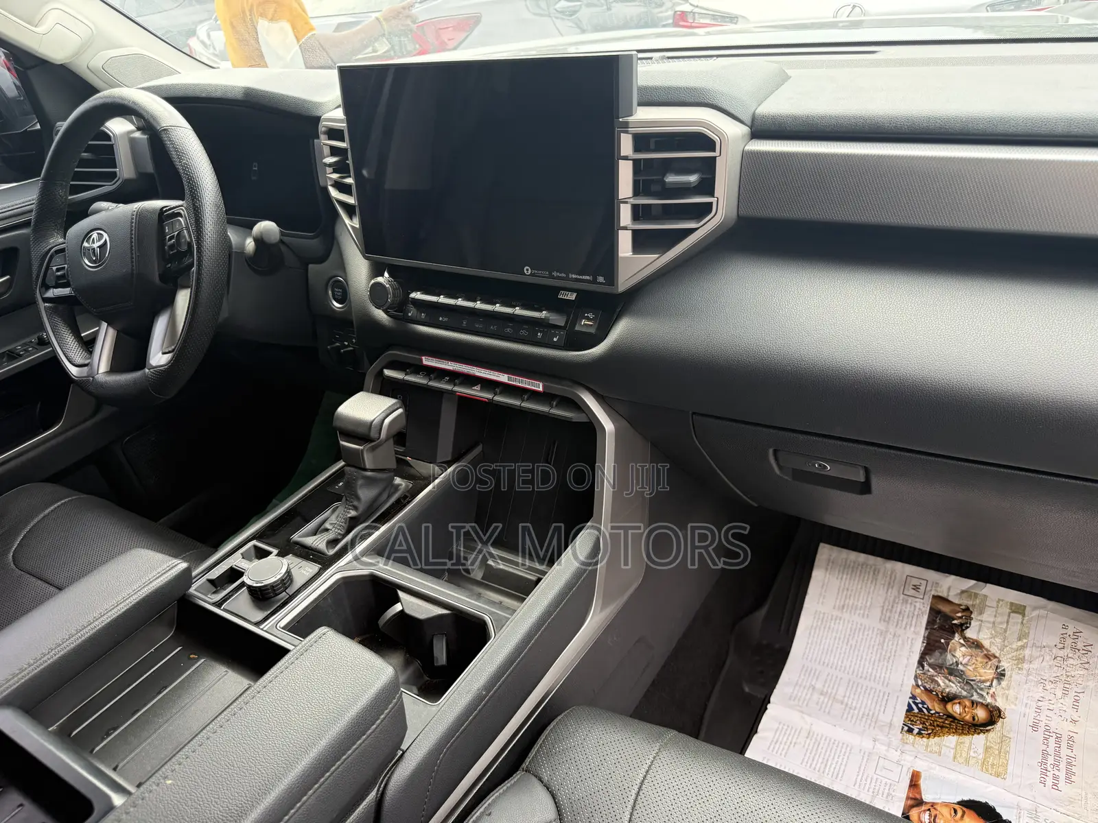 Toyota Tundra 2024 Black