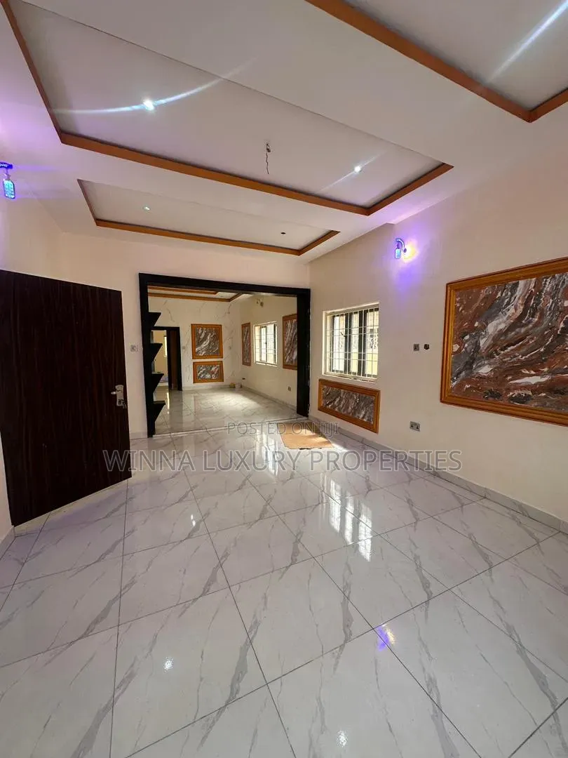 5bdrm Duplex in Gwarinpa Extension for rent