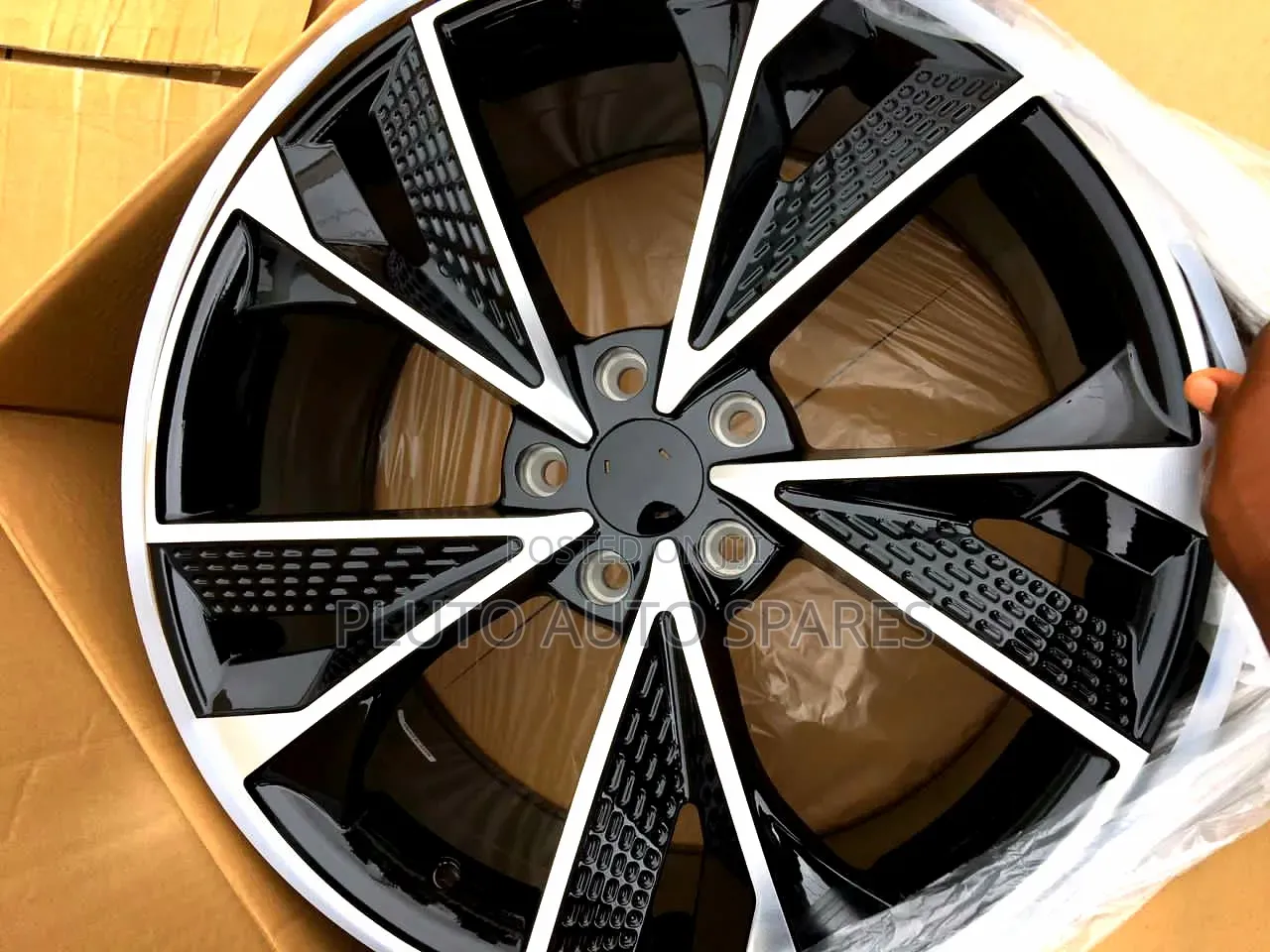 Alloy Rim 20'inches Set Available for Lexus Rx 350