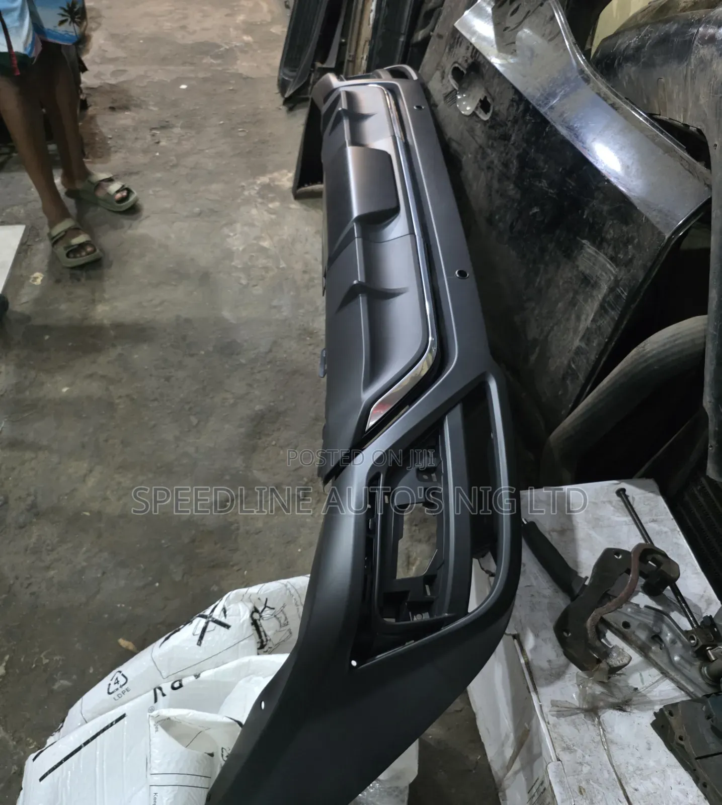 Complete Back Bumper Lexus Lx600 2024 Fsport 2025