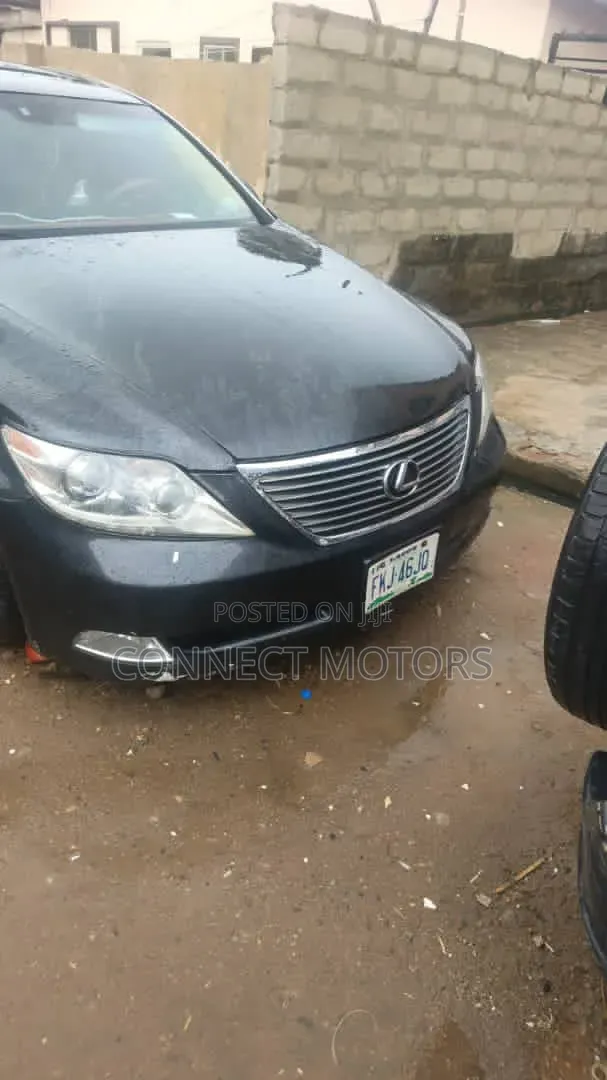 Lexus LS 460 2008 Black