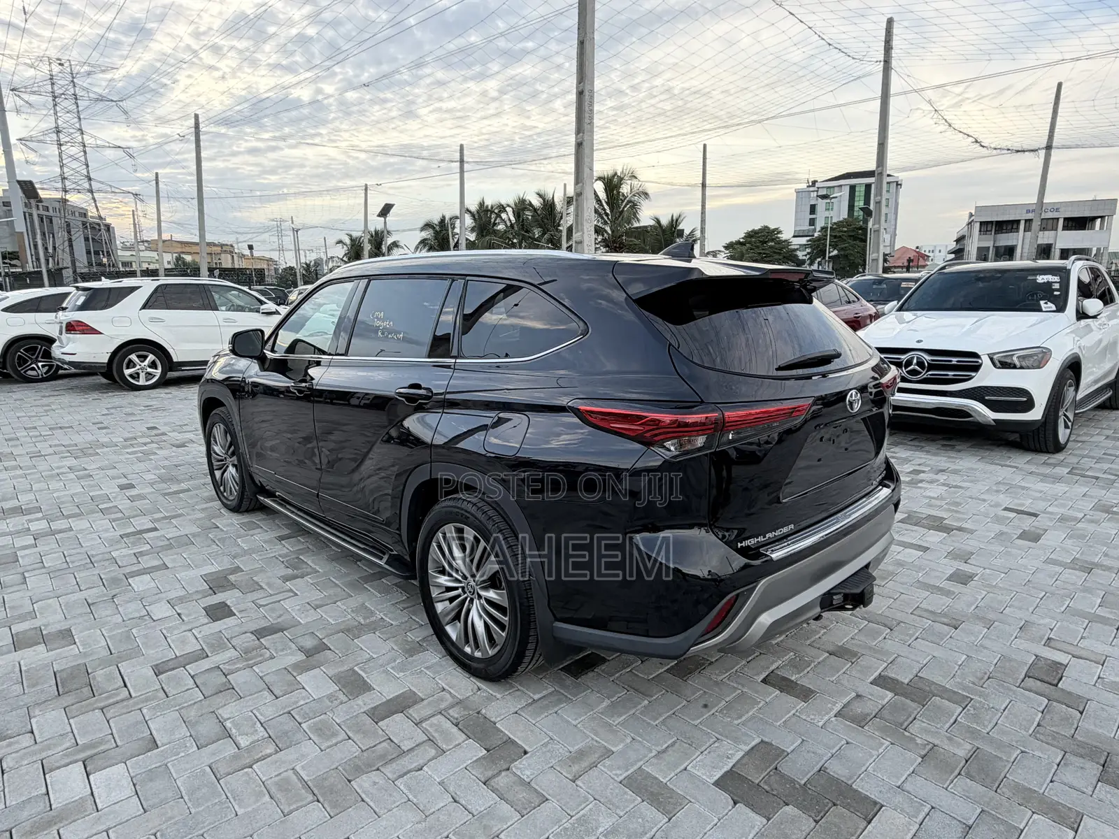 Toyota Highlander Platinum 2021 Black