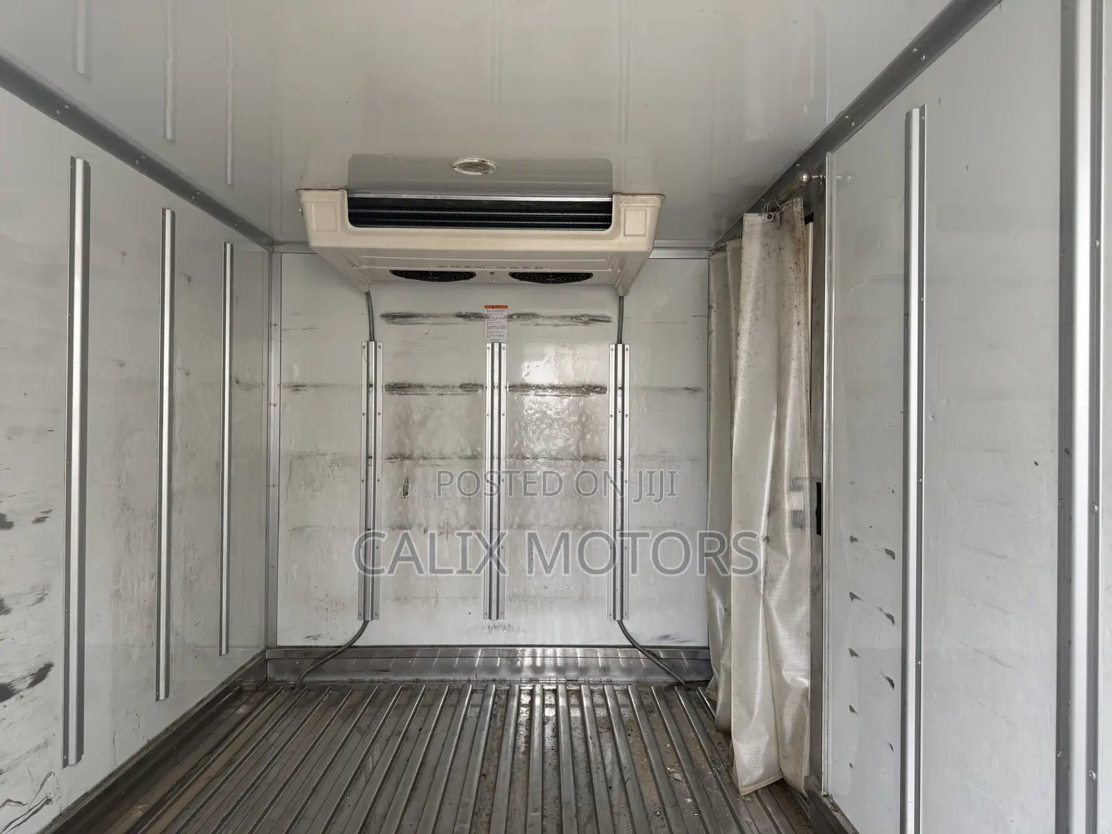 Foreign Used Hyundai Porter Refrigerator Cooling Truck.