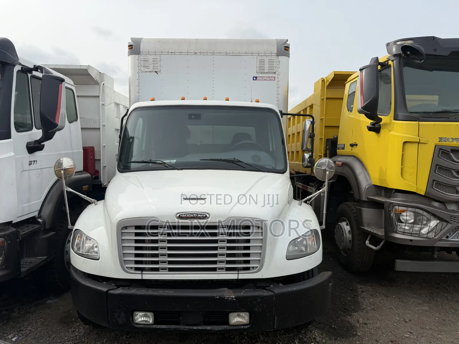 Foreign Used Mack Freightliner Haulage Truck.