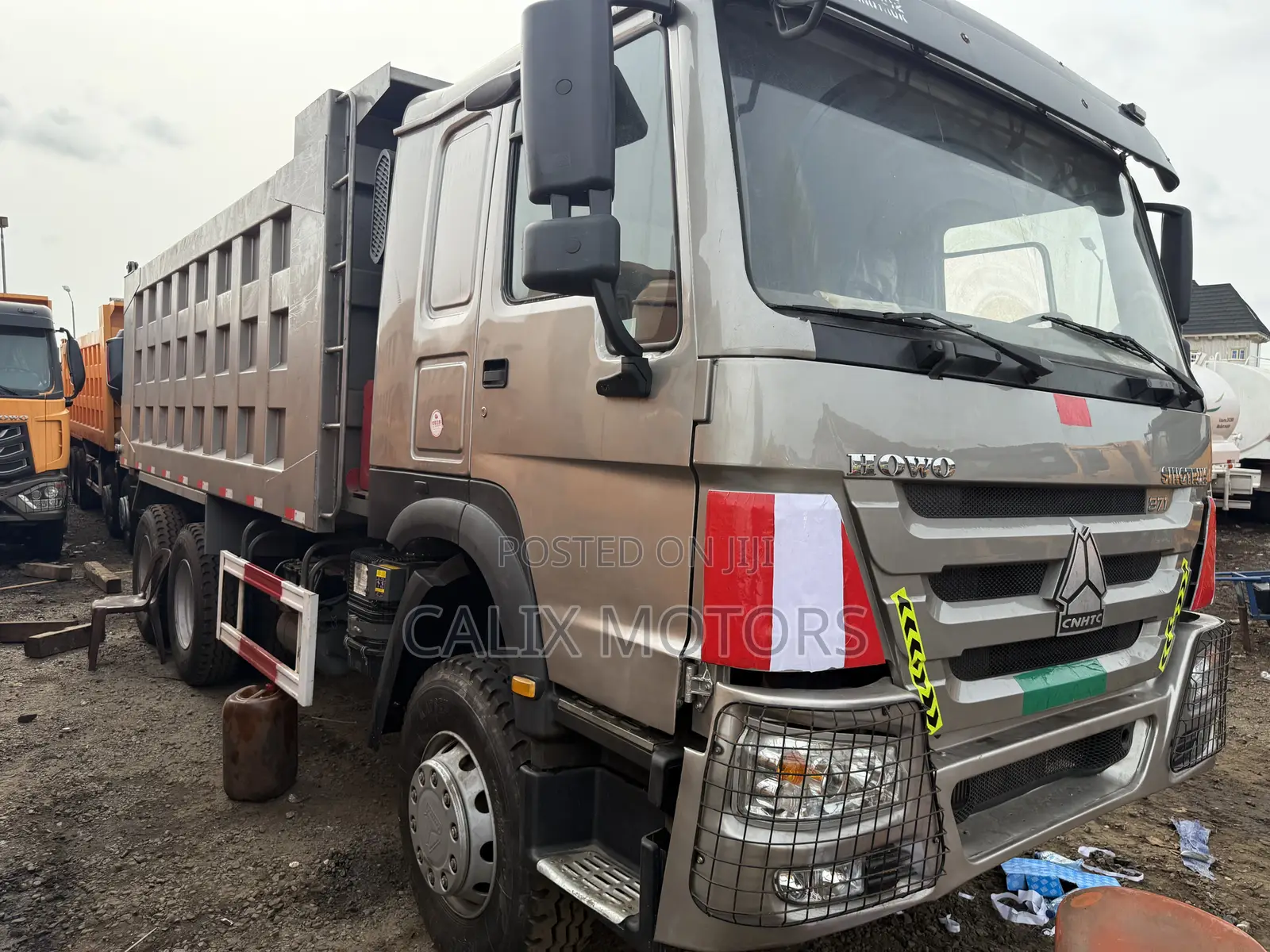 Foreign Used Howo Dump Truck.