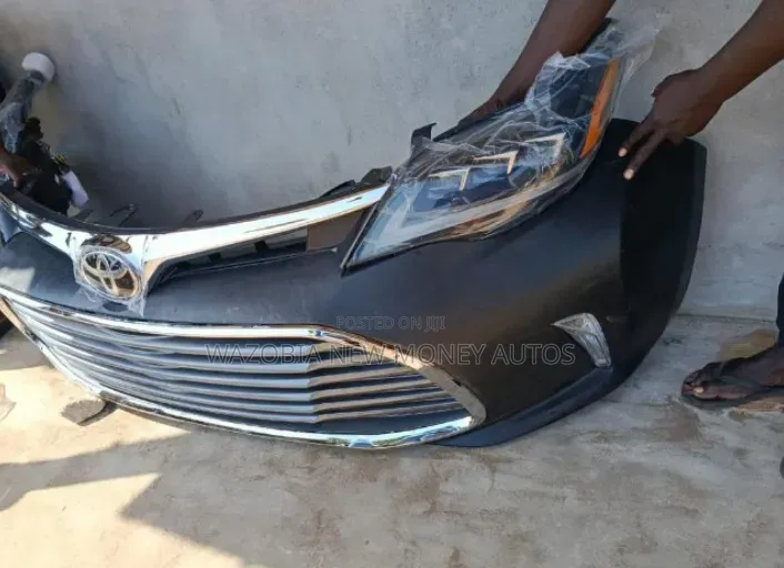 Headlamp and Bumber Toyota Avalon 2020 Model Three Torch Headlamp