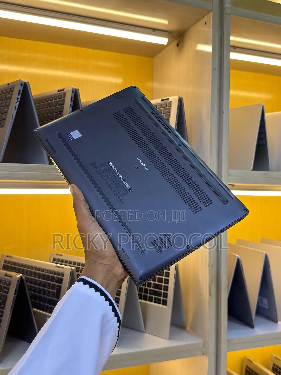 Laptop Dell Latitude 7480 8GB Intel Core i7 SSD 256GB