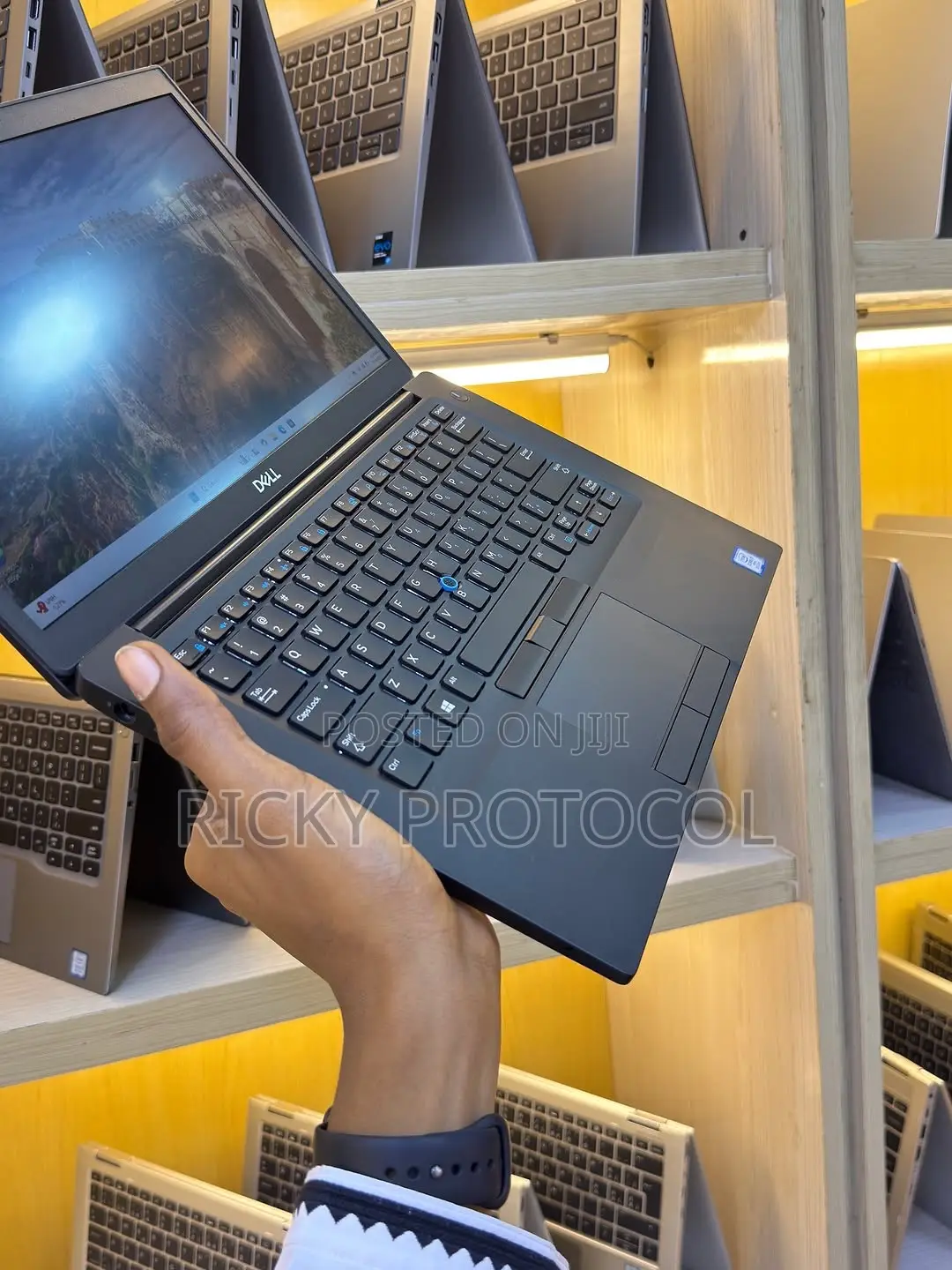 Laptop Dell Latitude 7480 8GB Intel Core i7 SSD 256GB