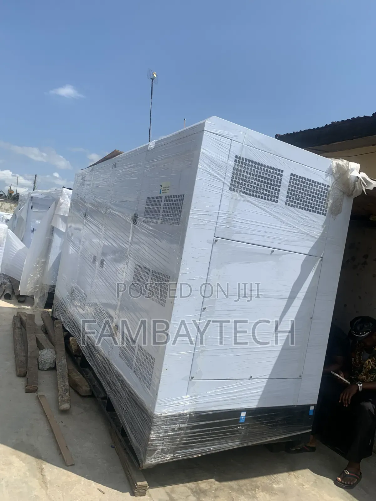 500kva Perkins Soundproof Generator (100% Brand New)