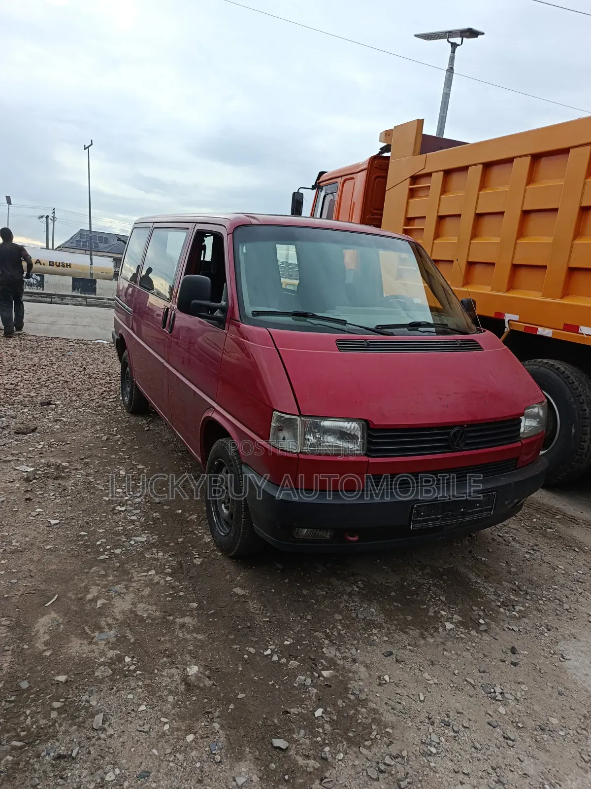 Volkswagen Transporter 2002 Red
