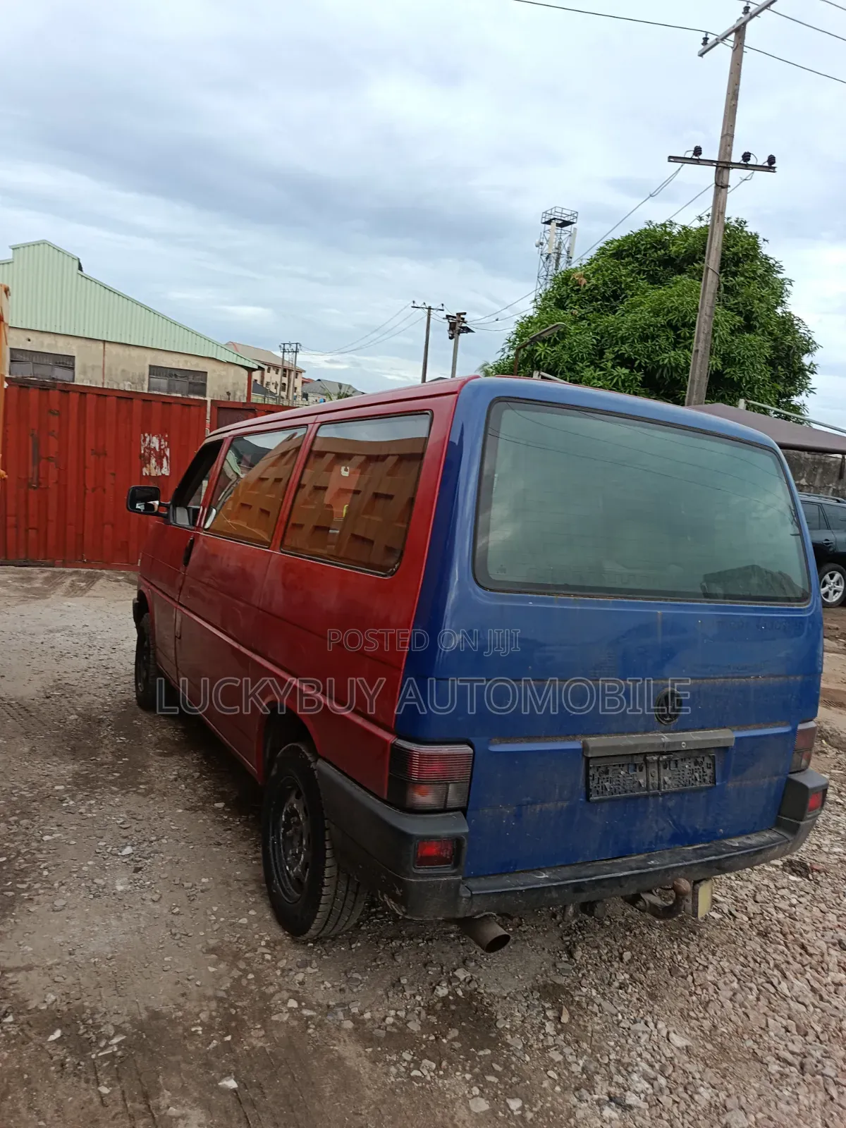 Volkswagen Transporter 2002 Red