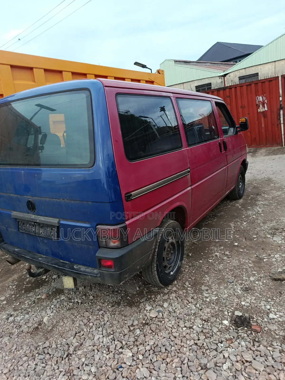 Volkswagen Transporter 2002 Red