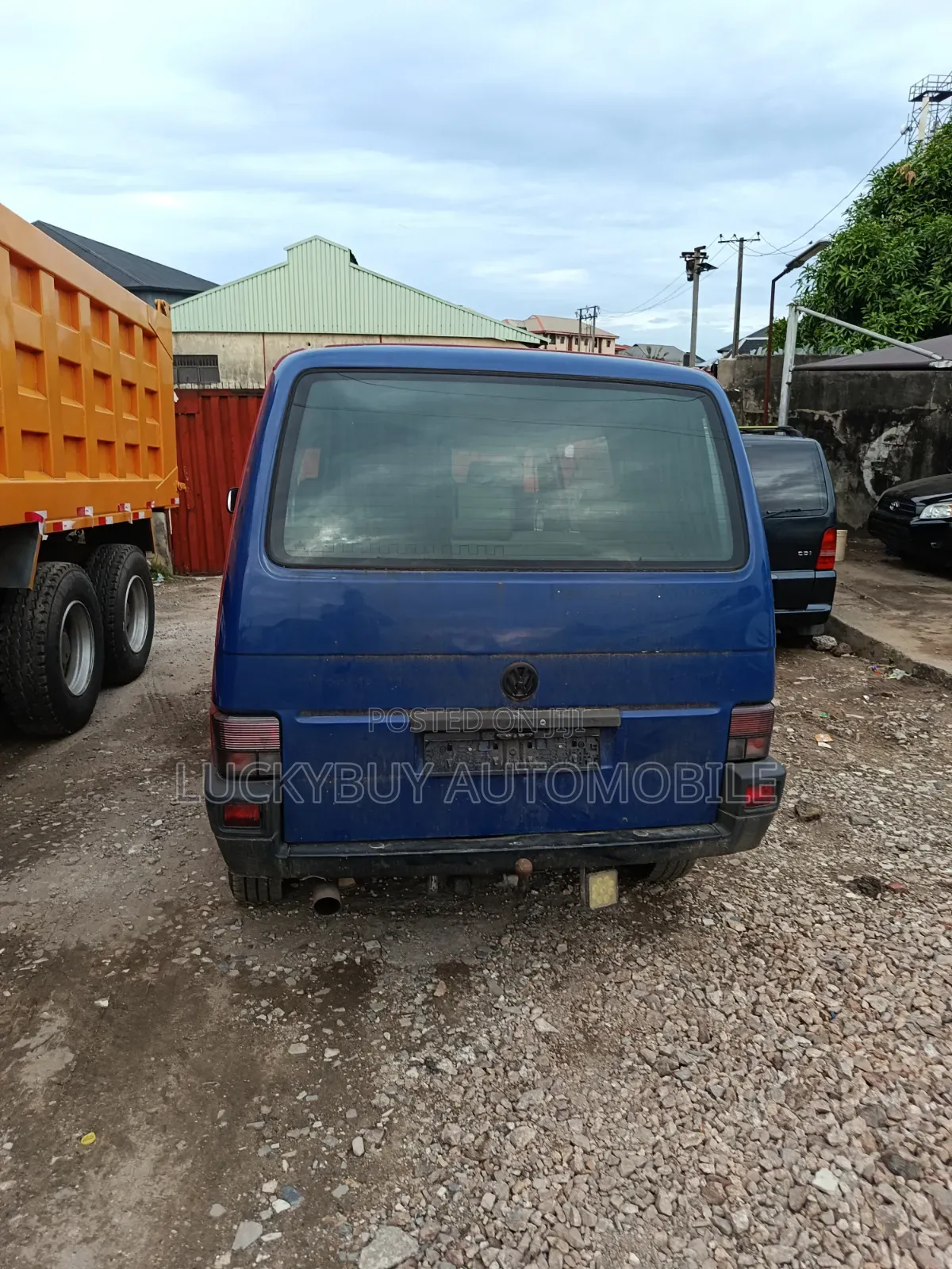 Volkswagen Transporter 2002 Red