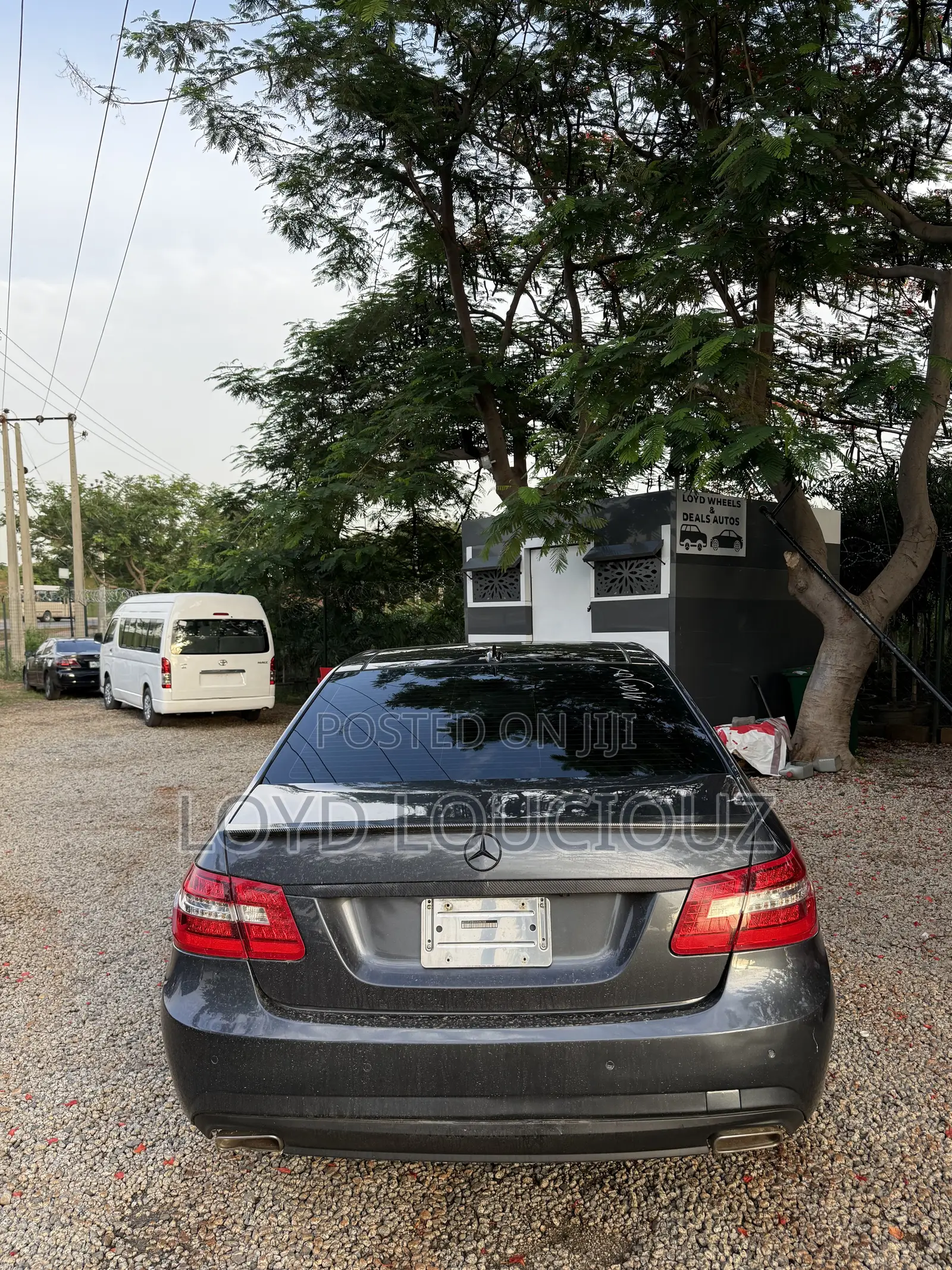 Mercedes-Benz E350 2011 Gray