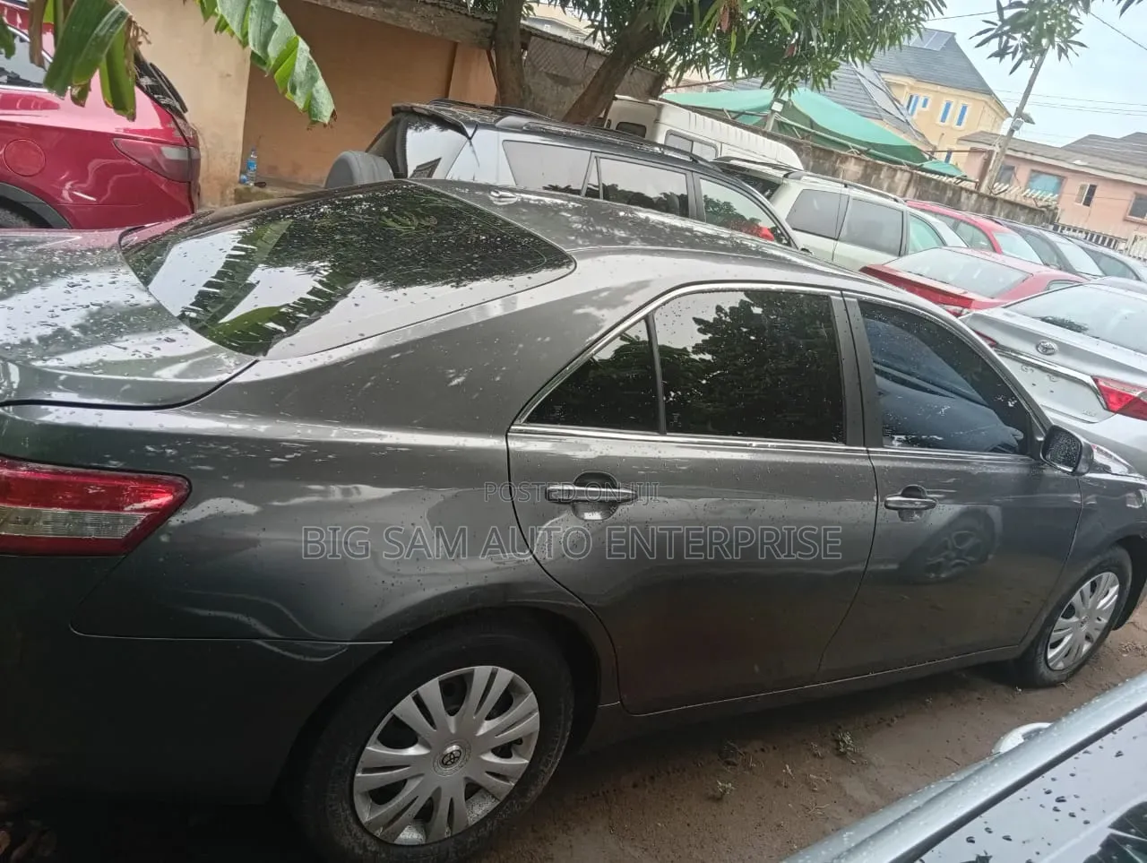 Toyota Camry LE 4dr Sedan (2.5L 4cyl 6A) 2011 Black