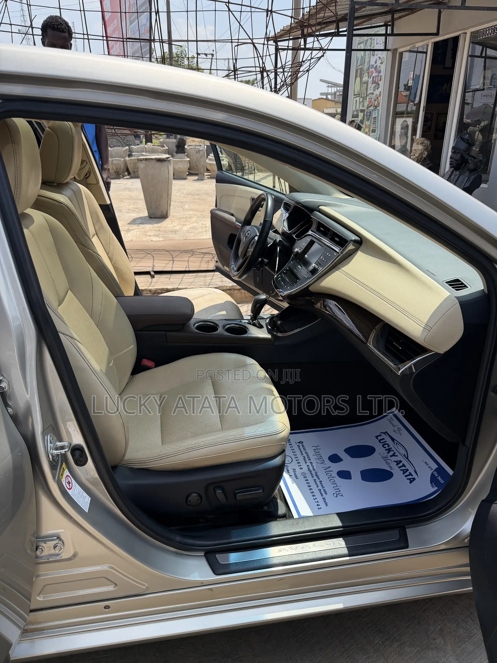 Toyota Avalon 2014 Gold