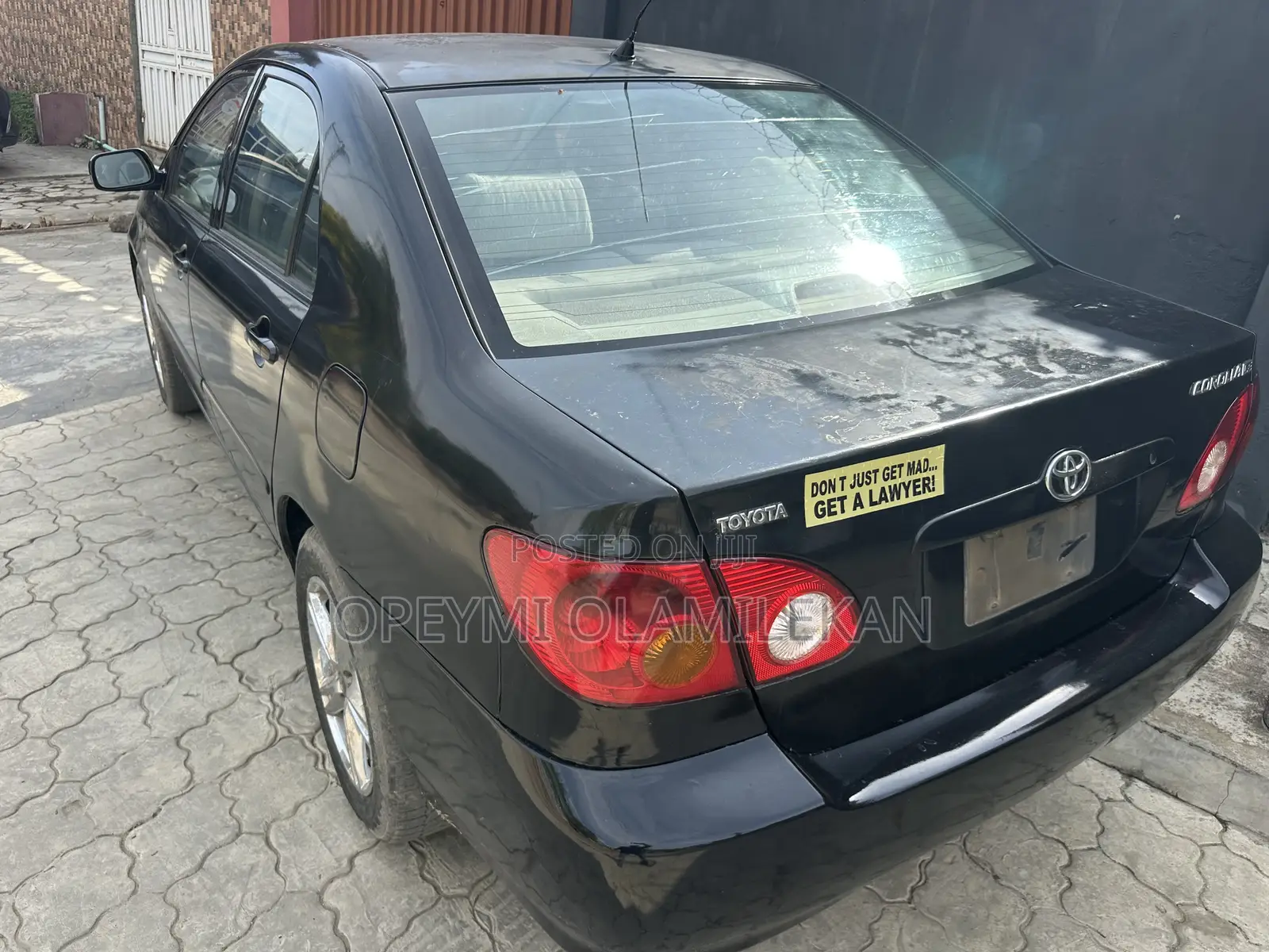 Toyota Corolla LE 2004 Black