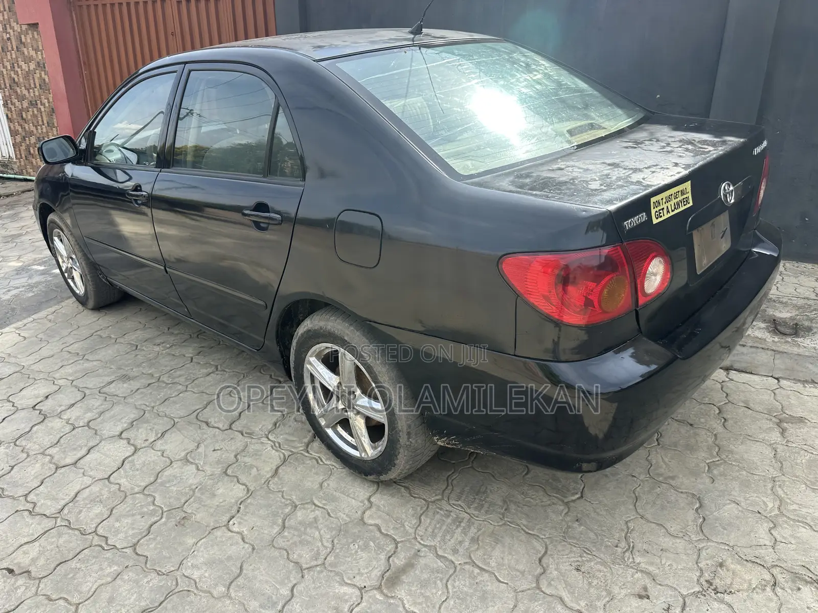 Toyota Corolla LE 2004 Black