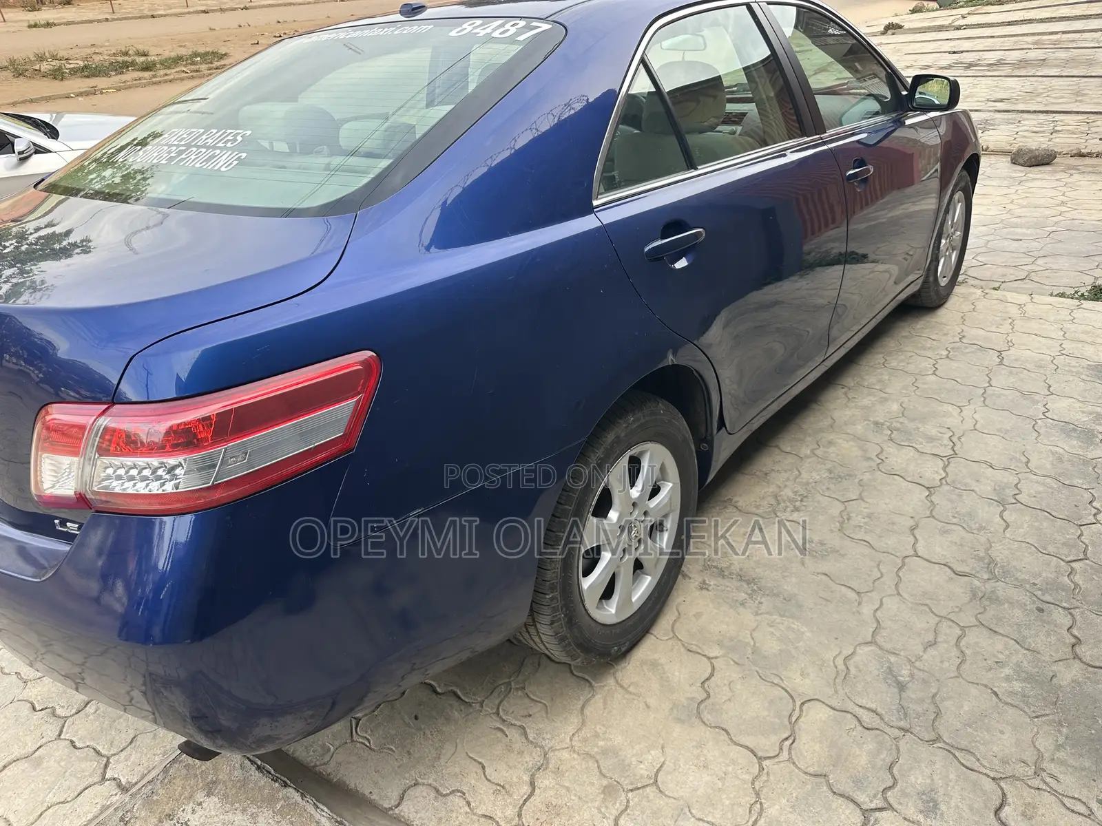 Toyota Camry LE 4dr Sedan (2.5L 4cyl 6A) 2011 Blue
