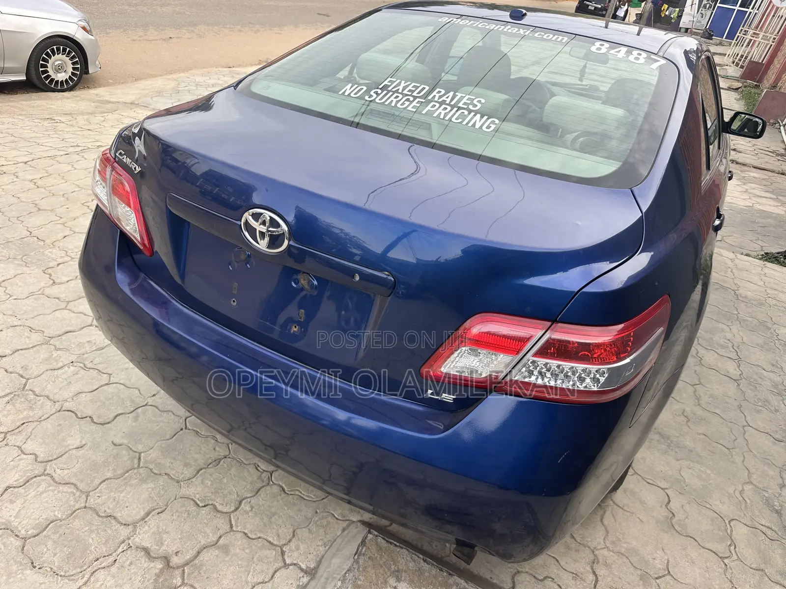 Toyota Camry LE 4dr Sedan (2.5L 4cyl 6A) 2011 Blue