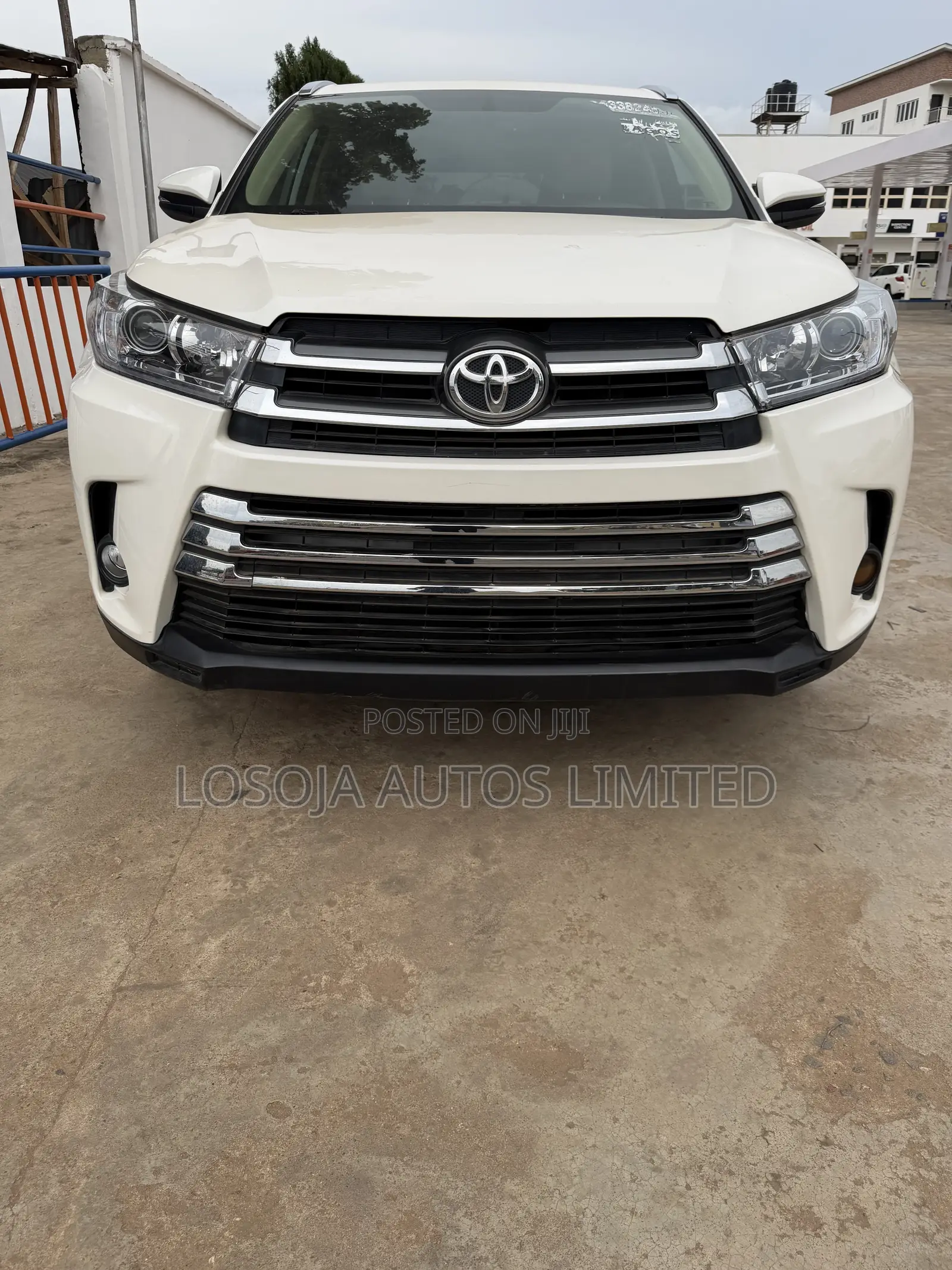 Toyota Highlander Limited Platinum 4dr SUV (3.5L 6cyl 6A) 2015 White