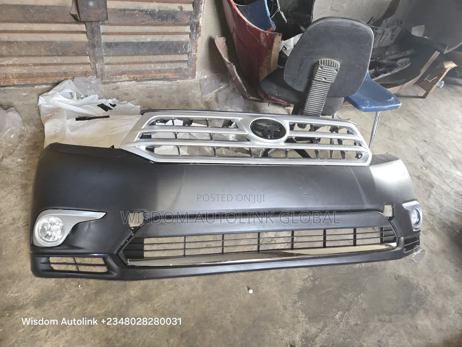 Complete Front Bumper for Toyota Highlander 2011-2013 Origina
