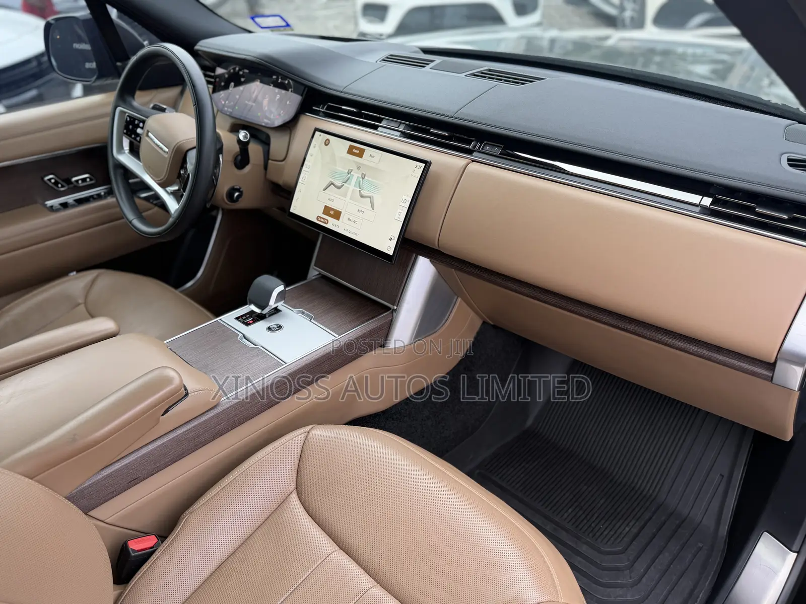 Land Rover Range Rover Vogue 2024 Black