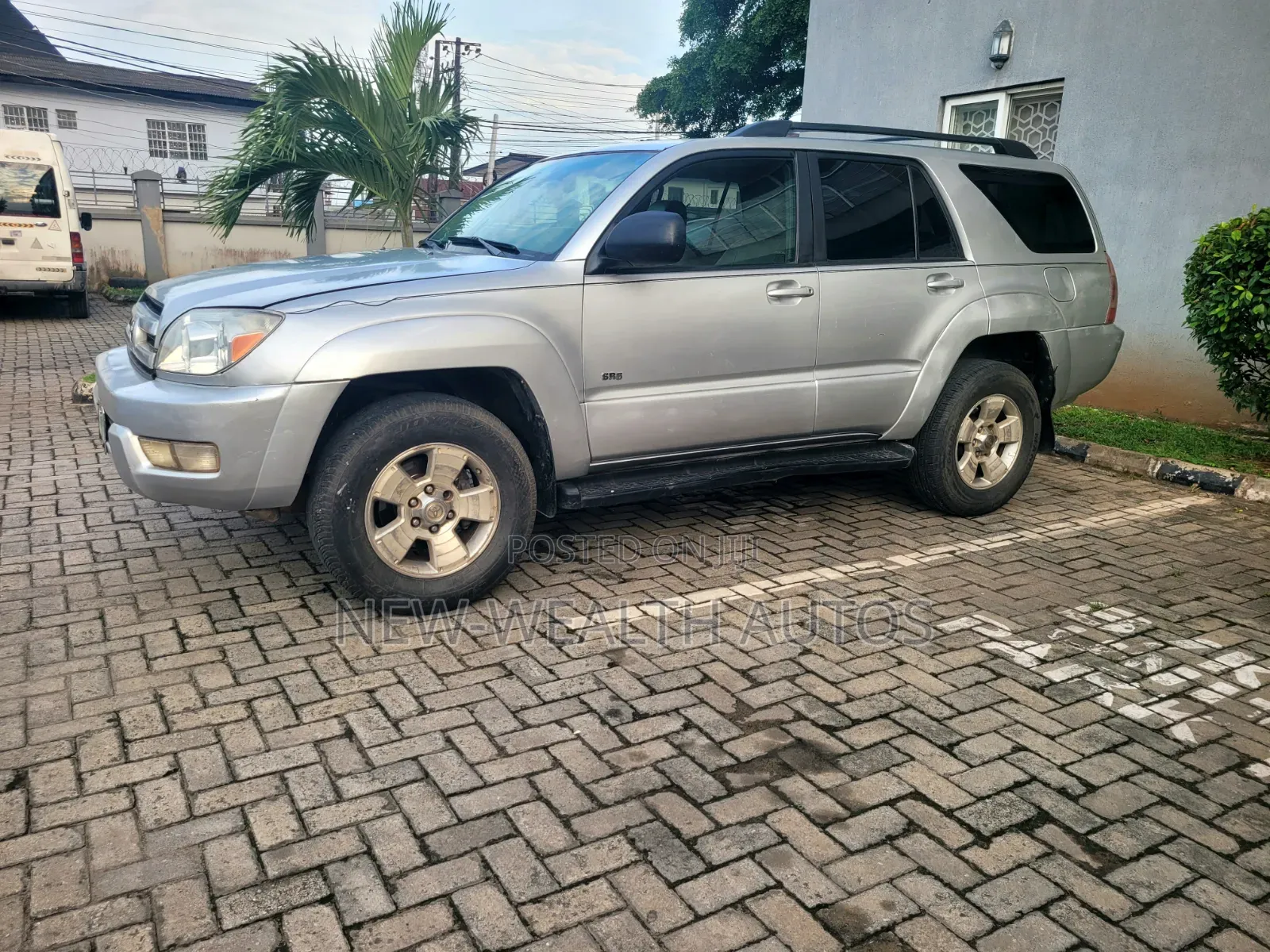 Toyota 4-Runner SR5 V6 2005 Silver