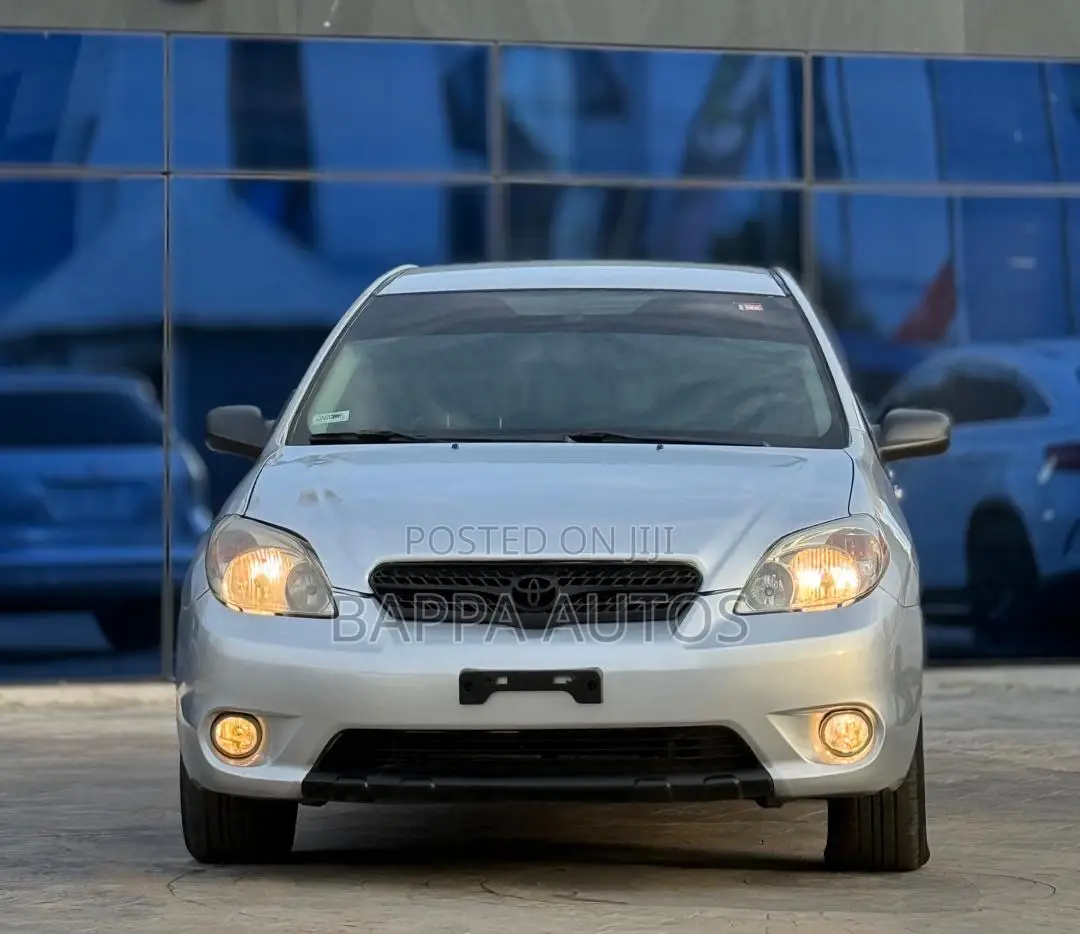 Toyota Matrix 2006 Silver