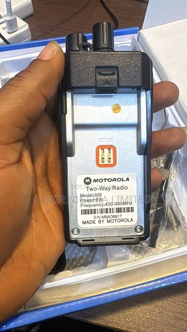 Motorola M9 Two-Way Radio(Walkie Talkie)